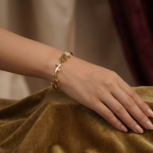 Gold Alloy Star Motif Crystal Accent Bangle Bracelet